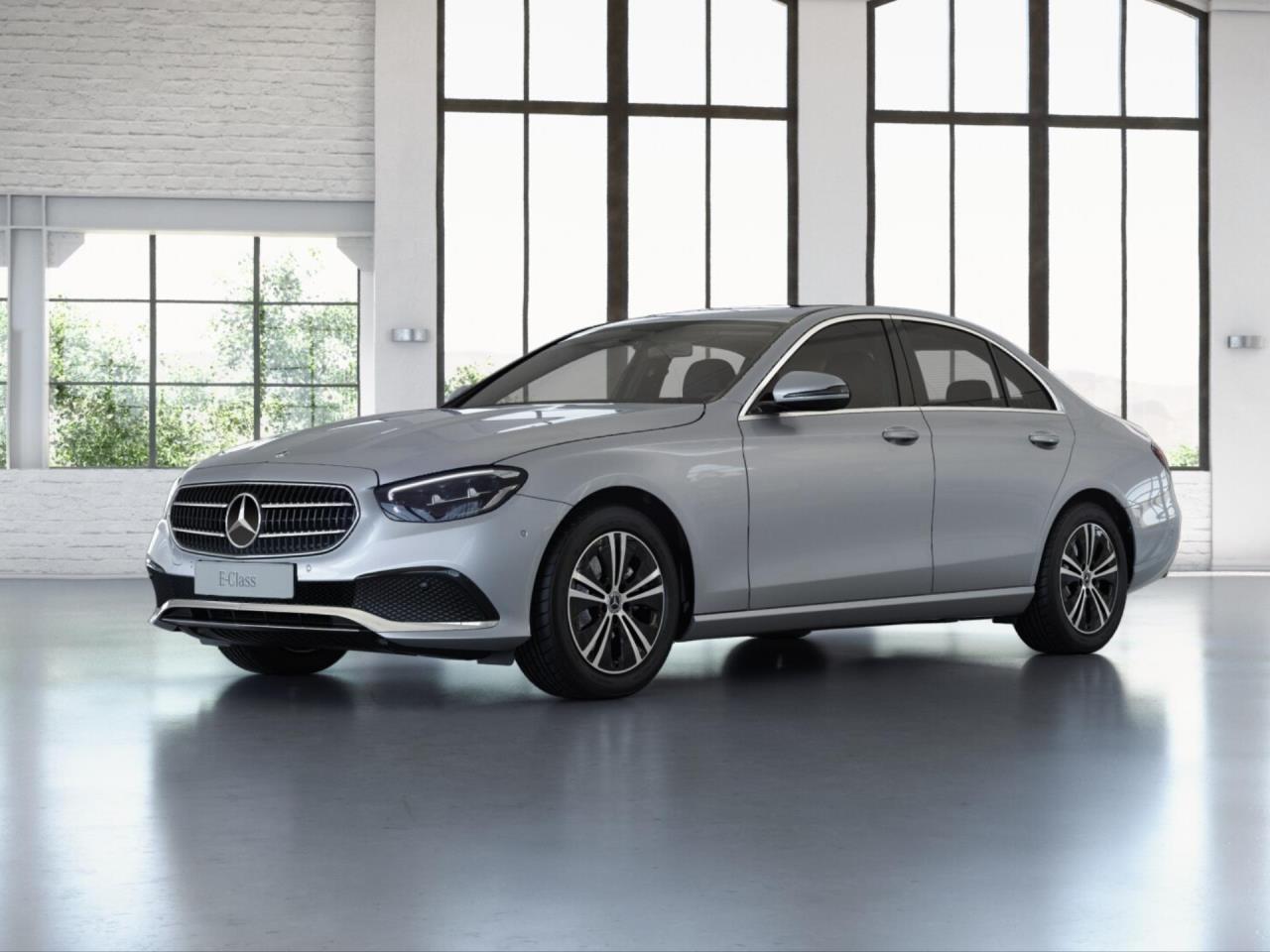 Mercedes-Benz E 220 d Avantgarde MBUX Navi Schiebedach Kamera