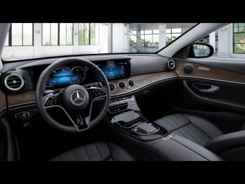 Mercedes-Benz E 220 d  Exclusive Schiebedach Totwinkel Kamera