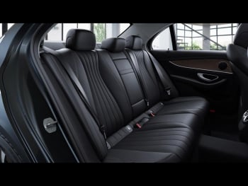 Mercedes-Benz E 220 d  Exclusive Schiebedach Totwinkel Kamera