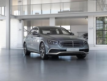 Mercedes-Benz E 220 d  Exclusive Schiebedach Totwinkel Kamera