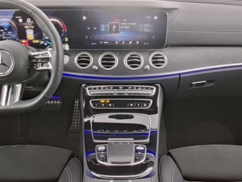 Mercedes-Benz E 300 de AMG MBUX Navi+ Distronic+ Kamera