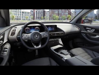 Mercedes-Benz EQC 400 4M AMG Schiebedach Distronic AHK HeadUp