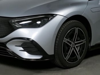 Mercedes-Benz EQE 500 4M AMG Night Panorama Distronic Sitzklima