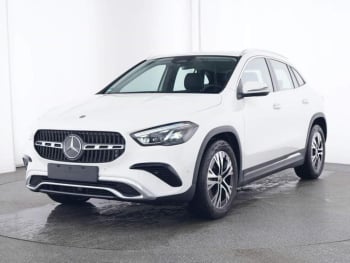 Mercedes-Benz GLA 180 Progressive KeylessGo Kamera Easy Pack