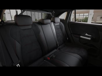 Mercedes-Benz GLA 200 d AMG MBUX Navi-Prem. Distronic AHK 360°