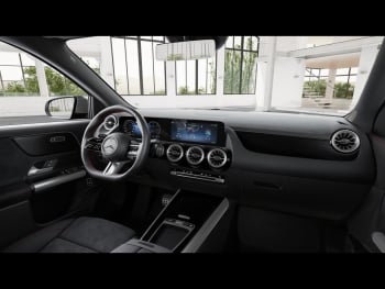 Mercedes-Benz GLA 200 d AMG MBUX Navi-Prem. Distronic AHK 360°