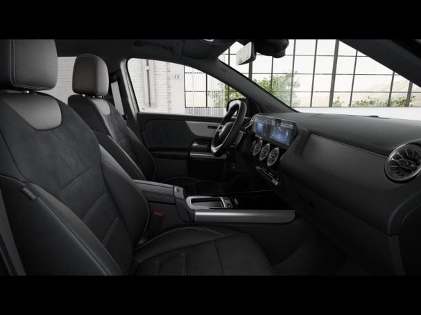 Mercedes-Benz GLA 200 AMG Night MBUX AHK EasyPack Park-Paket Mercedes-Benz GLA 200 AMG Night MBUX AHK EasyPack Park-Paket