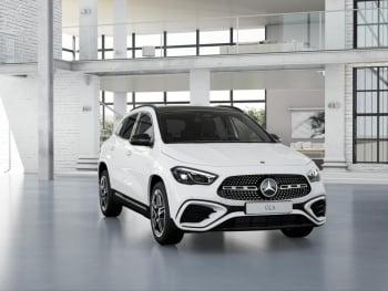 Mercedes-Benz GLA 200 AMG Night Distronic Panorama 360° AHK