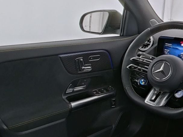 Mercedes-Benz GLA 45 AMG S 4+ Night Distronic Panorama AHK Mercedes-Benz GLA 45 AMG S 4+ Night Distronic Panorama AHK