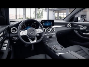 Mercedes-Benz GLC 300 de 4M Coupé AMG Schiebedach Distronic