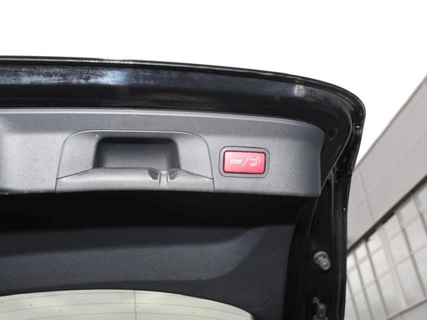 Mercedes-Benz GLC 300 de 4M Coupé AMG Navi AHK Kamera Sitzklima Mercedes-Benz GLC 300 de 4M Coupé AMG Navi AHK Kamera Sitzklima