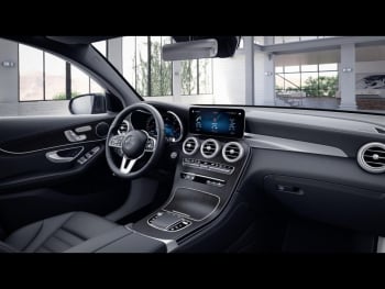 Mercedes-Benz GLC 300 e 4M Coupé AMG Schiebedach Distronic AHK