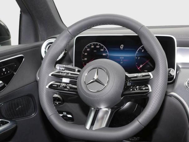 Mercedes-Benz GLC 200 d 4MATIC Coupé AMG Night Panorama 360° Mercedes-Benz GLC 200 d 4MATIC Coupé AMG Night Panorama 360°