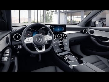 Mercedes-Benz GLC 200 4M AMG MBUX Navi AHK Kamera KeylessGo