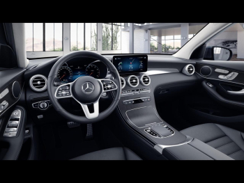 Mercedes-Benz GLC 300 de 4M AMG Panorama Distronic Memory AHK