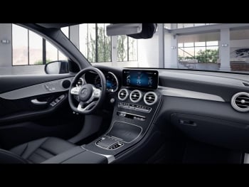 Mercedes-Benz GLC 300 de 4M AMG Distronic Sitzklima 360° AHK