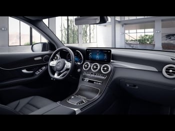 Mercedes-Benz GLC 300 de 4M AMG Night Navi Panorama Spur-Paket