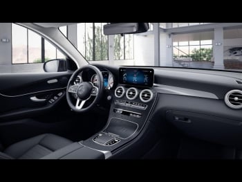 Mercedes-Benz GLC 300 de 4M MBUX Navi+ Panorama Kamera AHK