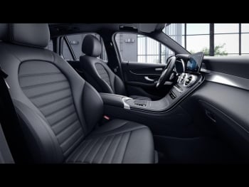 Mercedes-Benz GLC 300 de 4M AMG MBUX Navi Panorama 360°