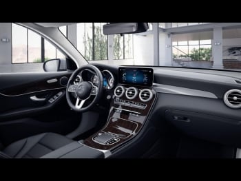 Mercedes-Benz GLC 300 e 4M AMG MBUX Navi Kamera Easy-Pack LED