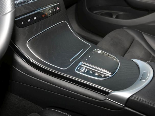 Mercedes-Benz GLC 400 d 4M AMG Night Distronic EasyP AHK Kamera Mercedes-Benz GLC 400 d 4M AMG Night Distronic EasyP AHK Kamera