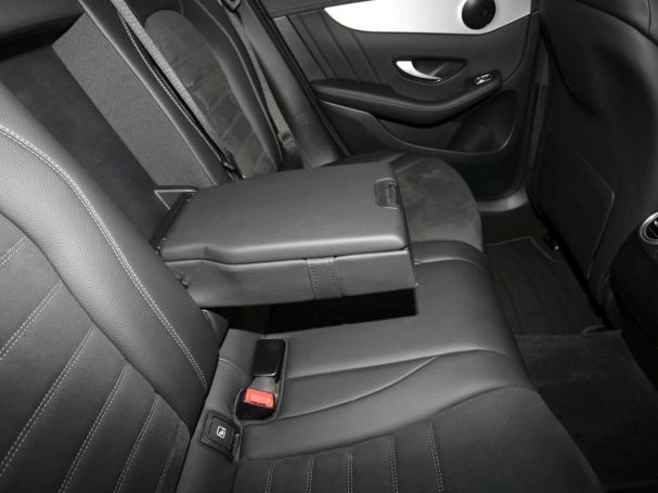 Mercedes-Benz GLC 400 d 4M AMG Night Distronic EasyP AHK Kamera Mercedes-Benz GLC 400 d 4M AMG Night Distronic EasyP AHK Kamera