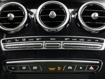 Mercedes-Benz GLC 400 d 4M AMG MBUX Navi Distronic Panorama