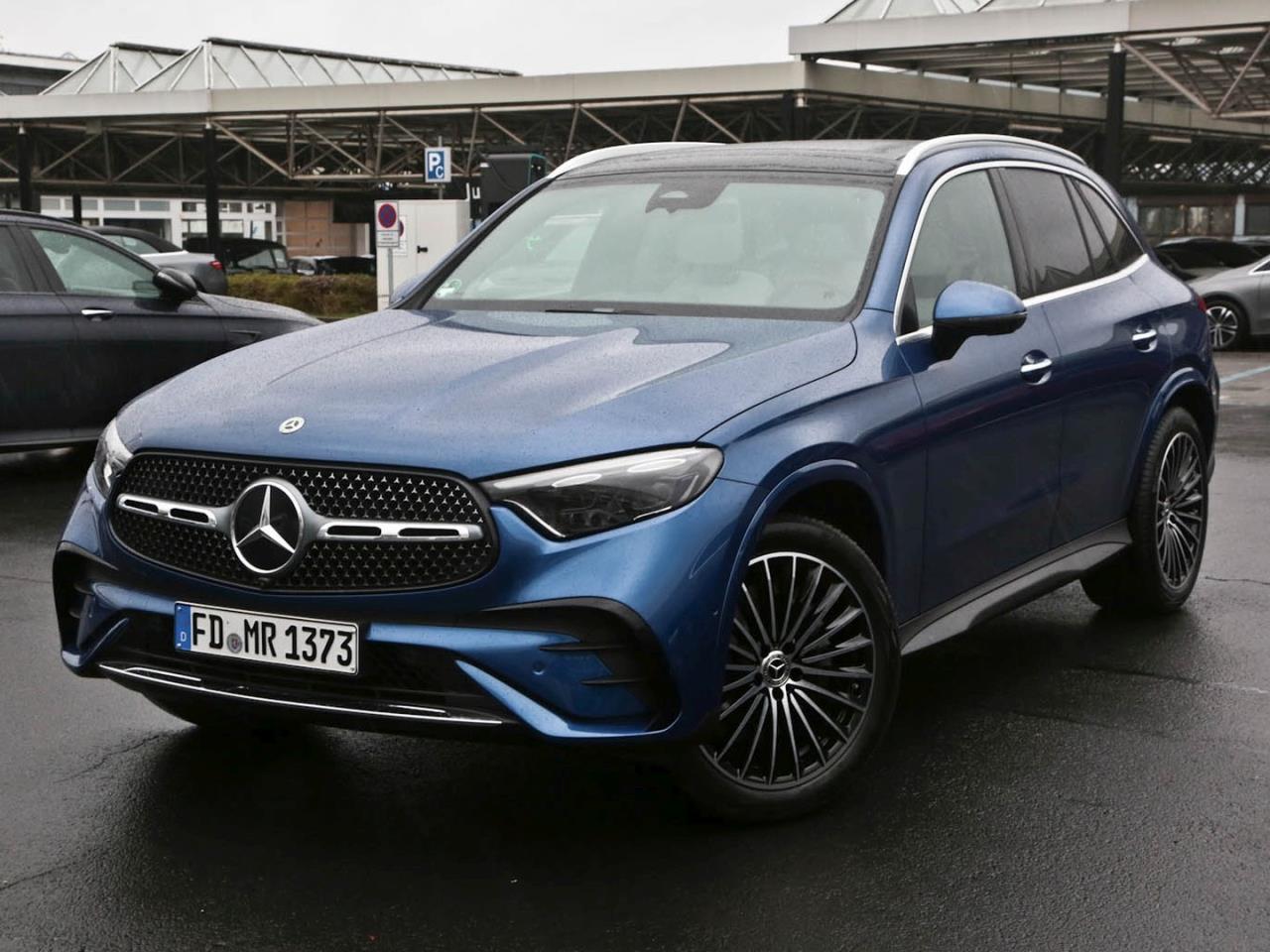 Mercedes-Benz GLC 220 d 4MATIC AMG Distronic Panorama AHK 360°