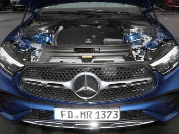 Mercedes-Benz GLC 220 d 4MATIC AMG Distronic Panorama AHK 360°