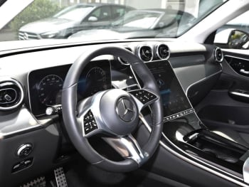 Mercedes-Benz GLC 300 e 4M Avantgarde MBUX Panorama AHK Kamera