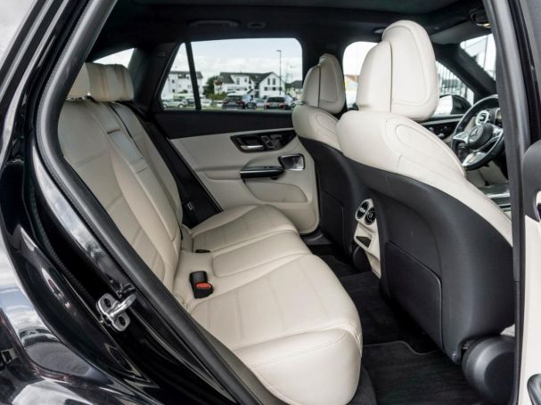 Mercedes-Benz GLC 400 e 4M Avantgarde Burmester Panorama AHK Mercedes-Benz GLC 400 e 4M Avantgarde Burmester Panorama AHK