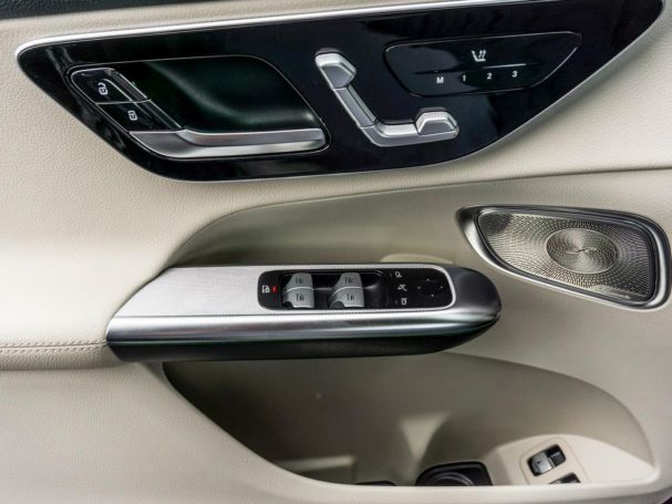Mercedes-Benz GLC 400 e 4M Avantgarde Burmester Panorama AHK Mercedes-Benz GLC 400 e 4M Avantgarde Burmester Panorama AHK