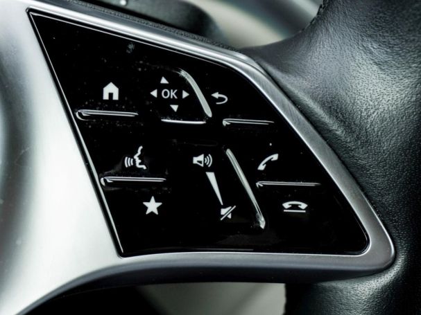 Mercedes-Benz GLC 400 e 4M Avantgarde Burmester Panorama AHK Mercedes-Benz GLC 400 e 4M Avantgarde Burmester Panorama AHK