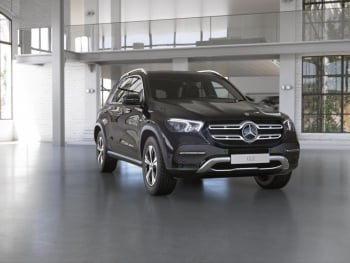 Mercedes-Benz GLE 350 de 4M MBUX Navi Distronic Panorama AHK