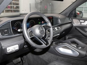 Mercedes-Benz GLE 450 4M AMG Night MBUXNavi Panorama AHK