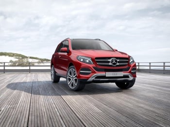 Mercedes-Benz GLE 500 4M Panorama Distronic Sitzklima 360° AHK