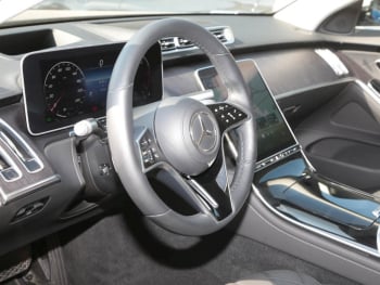 Mercedes-Benz S 350 d 4M MBUX Navi Distronic Airmatic Head-Up