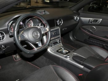 Mercedes-Benz SLC 43 AMG Distronic Panorama Kamera KeylessGo