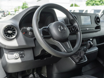 Mercedes-Benz Sprinter 317 CDI hoch MBUX Kamera Tempmatic DAB 