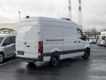 Mercedes-Benz Sprinter 317 CDI Kühlkasten Hochdach Standard LED