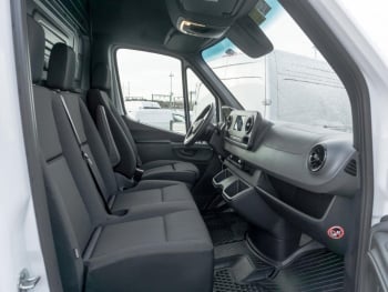 Mercedes-Benz Sprinter 317 CDI Kühlkasten Hochdach Standard LED