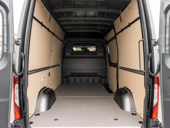 Mercedes-Benz Sprinter 317 CDI MBUXNavi Distronic Standheizung