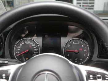 Mercedes-Benz T 180 Progressive MBUX Navi+ Thermotronic LED