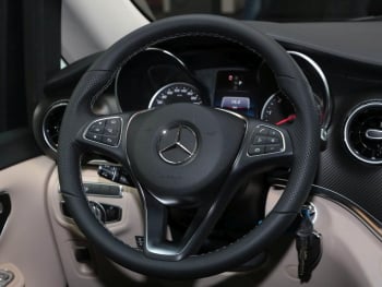 Mercedes-Benz 300 d 4M Marco Polo Edition  AMG Navi+ 360°