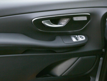 Mercedes-Benz V 250 d lang MBUX Navi Distronic AHK SpiegelP