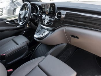 Mercedes-Benz V 300d 4M Avantgarde extralang AMG Distronic 360