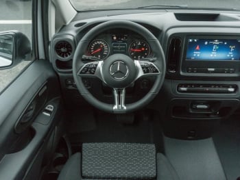 Mercedes-Benz Vito 114 CDI Mixto kompakt MBUXNavi Distronic AHK