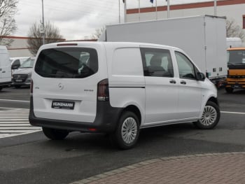 Mercedes-Benz Vito 114 CDI Mixto kompakt MBUXNavi Distronic AHK