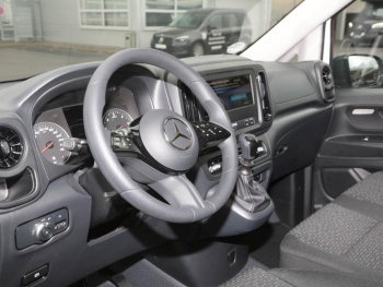 Mercedes-Benz Vito 116 CDI Navi AHK 360°Kamera Towinkel-A