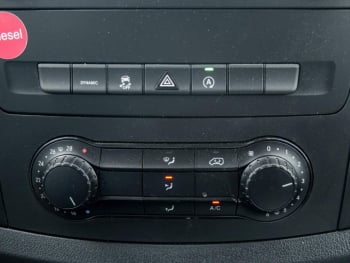 Mercedes-Benz Vito 119 CDI Kasten extralang Audio30 Kamera AHK 2,5t